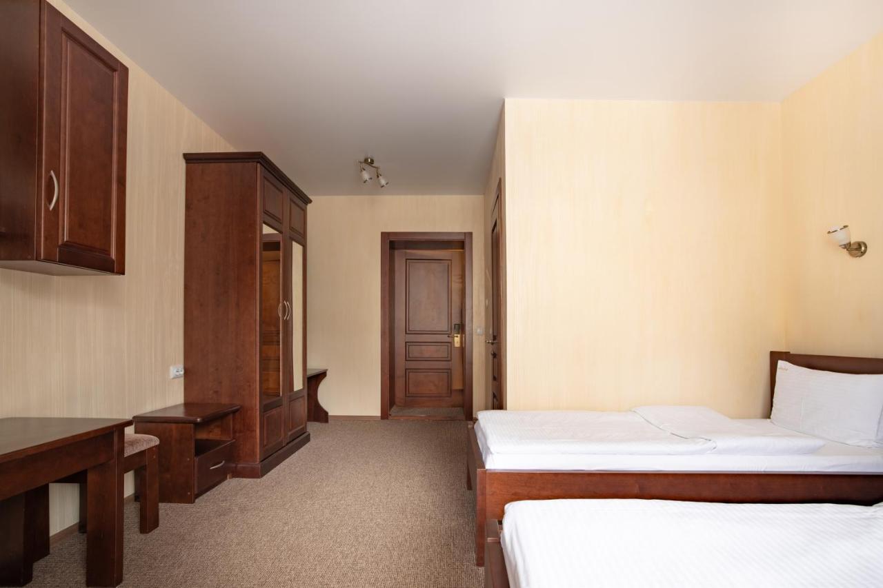 Private Rooms In Hotel Lift 1R Bukovel Kültér fotó