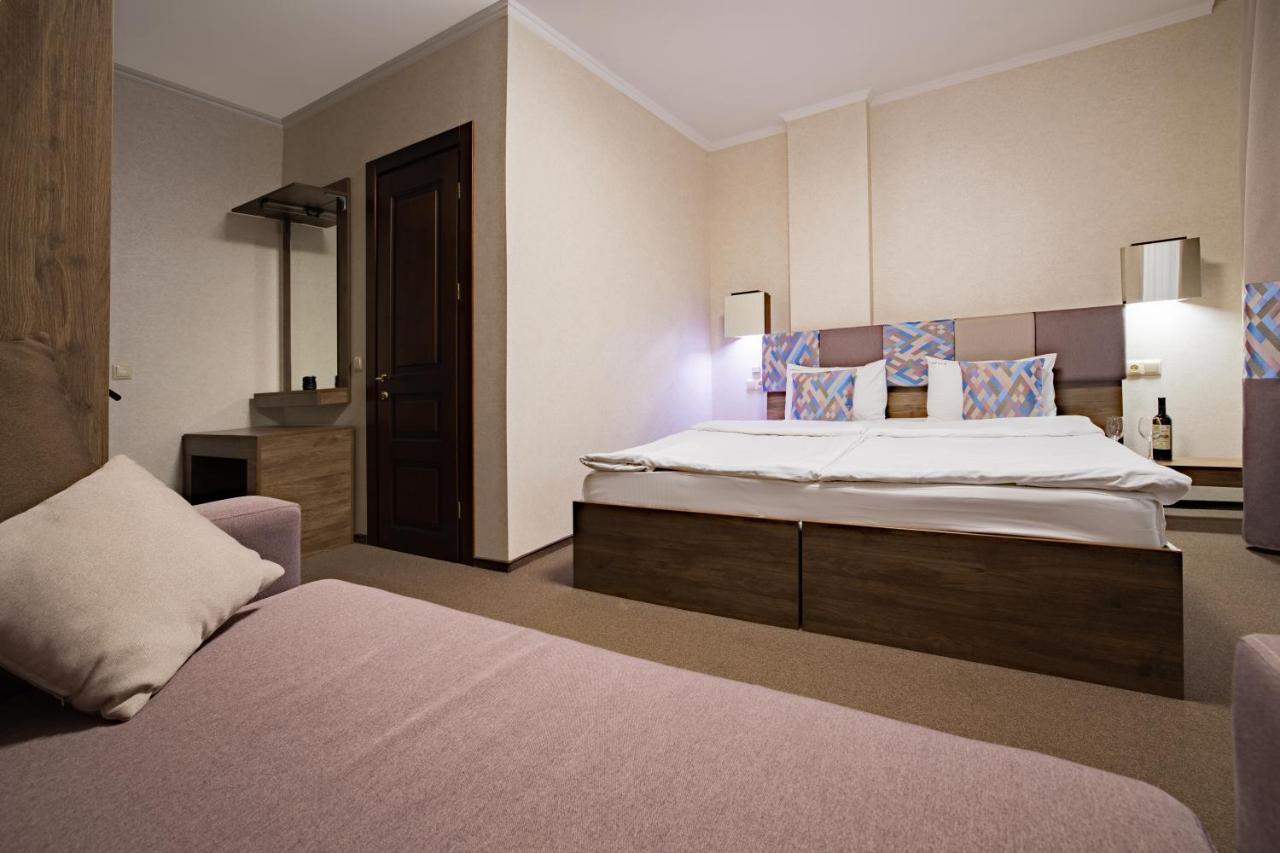 Private Rooms In Hotel Lift 1R Bukovel Kültér fotó