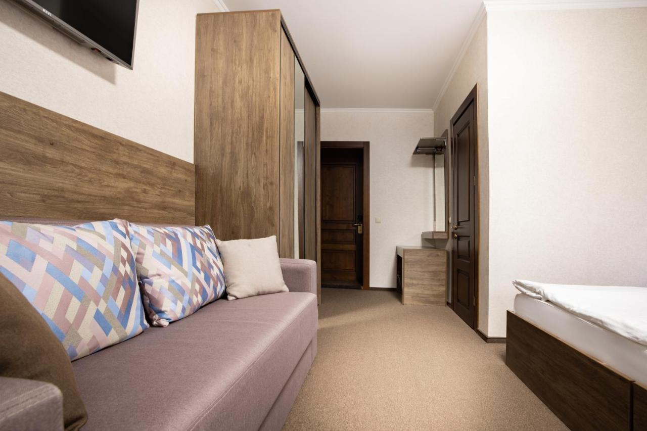 Private Rooms In Hotel Lift 1R Bukovel Kültér fotó