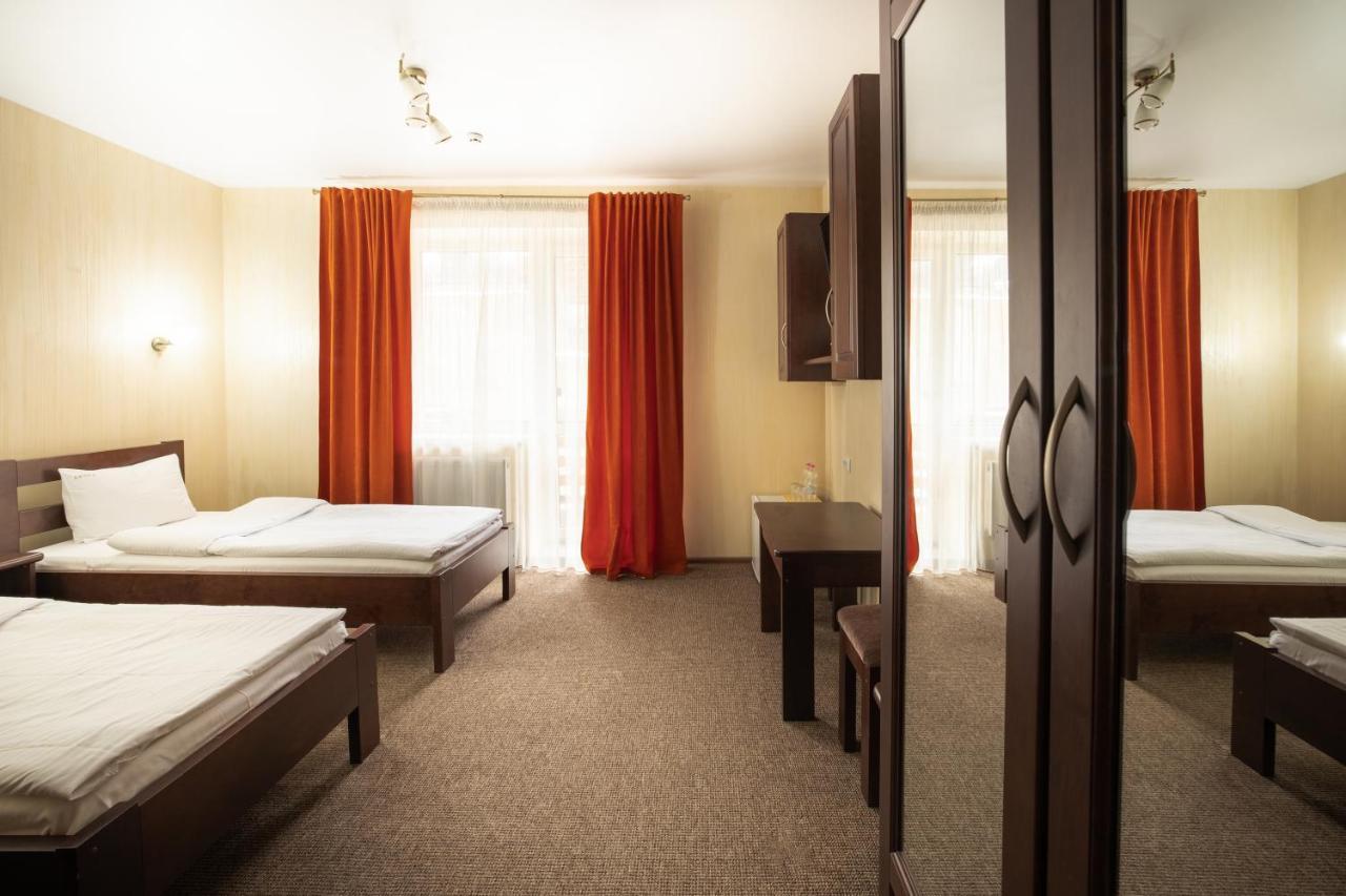 Private Rooms In Hotel Lift 1R Bukovel Kültér fotó